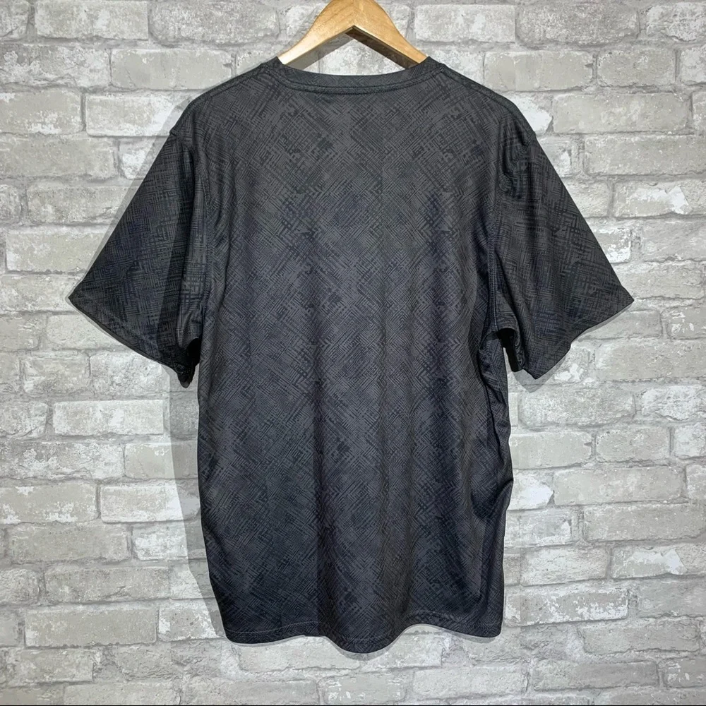 DALLAS COWBOYS ATHLETIC TOP. SHORT SLEEVE. CREWNECK. MENS XL - Picture 2 of 5